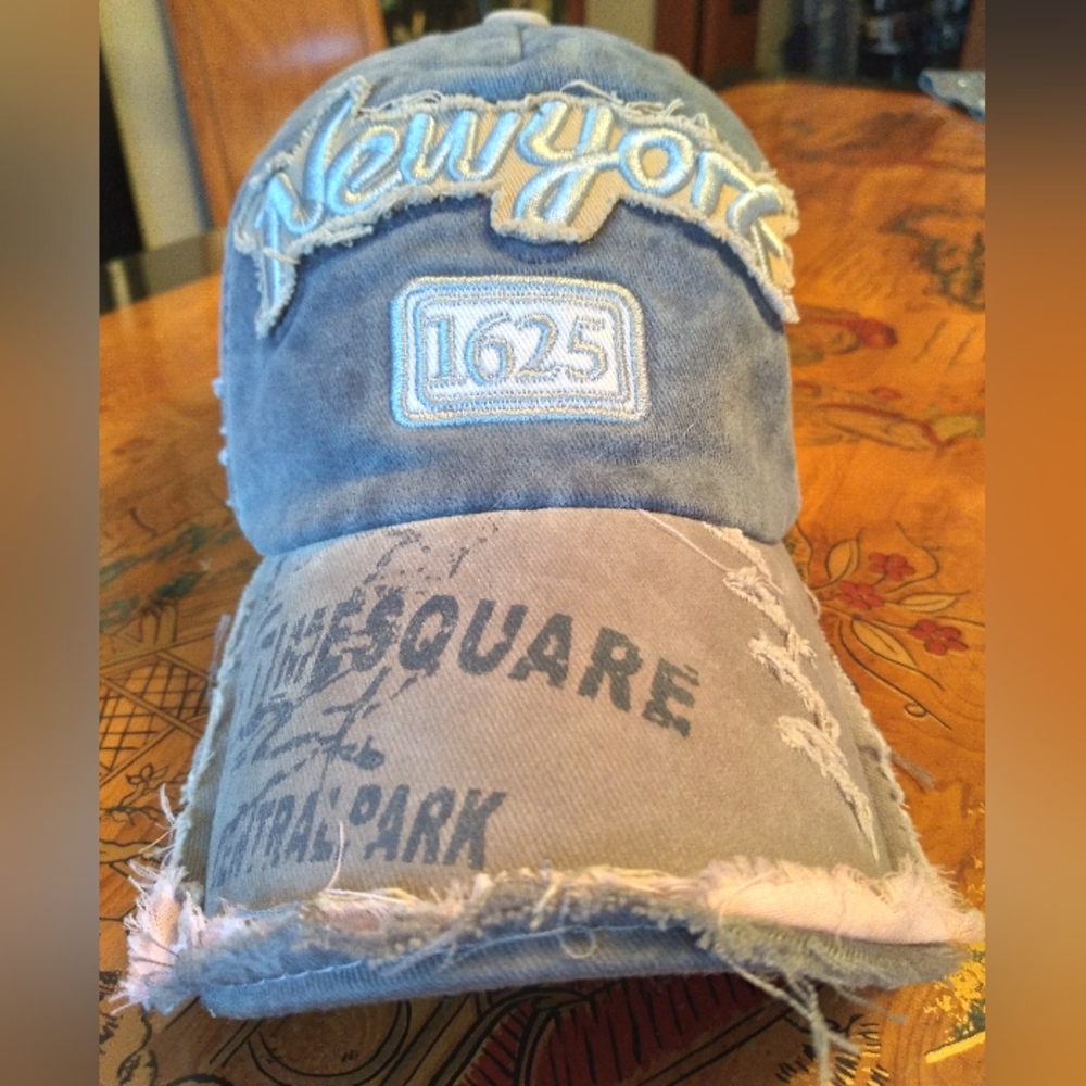 New Womens Baseball Hat From New York, Adjustable, Blue Abd Pink Distressed